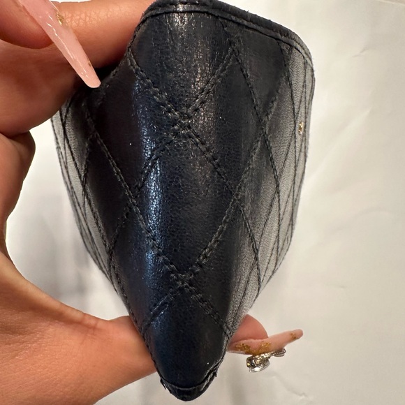 Authentic Chanel Quilted Lambskin CC Logo Wallet - Picture 11 of 15